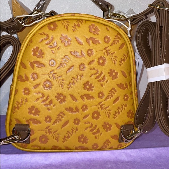 Exclusive Loungefly Pokemon Eevee Cosplay Convertible Mini Backpack - Picture 5 of 16